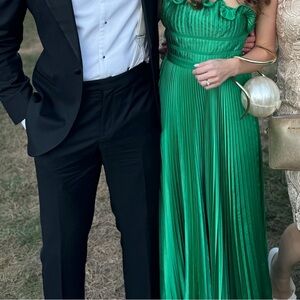 AMUR Giada Dress, Green Satin Pleated, Size 4, mint condition